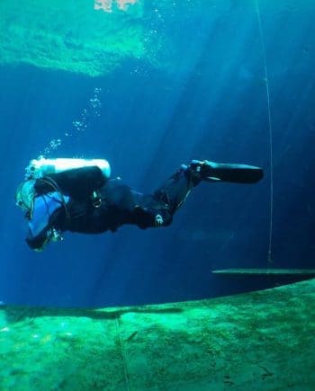 SDI RESEARCH CLASS & TRAINING DIVES