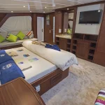 Maldives-Yacht17-X3